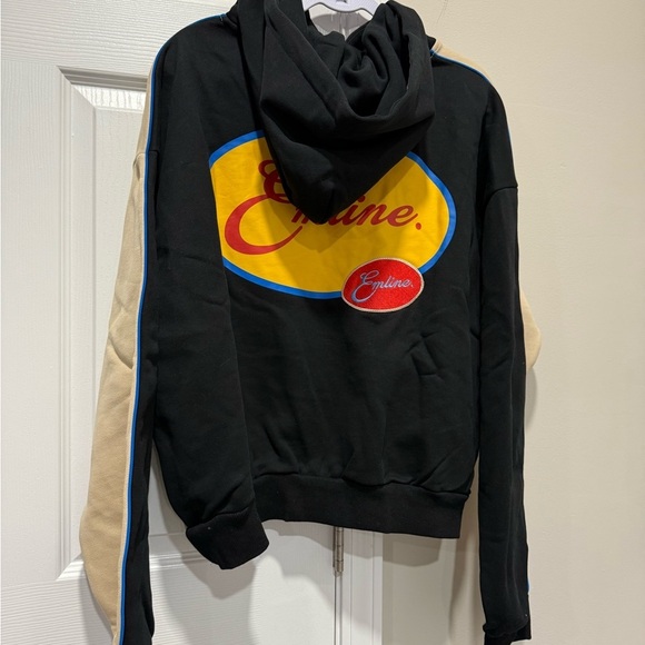 EMLINE trendy hoodie with black embroidered logo - Picture 6 of 6